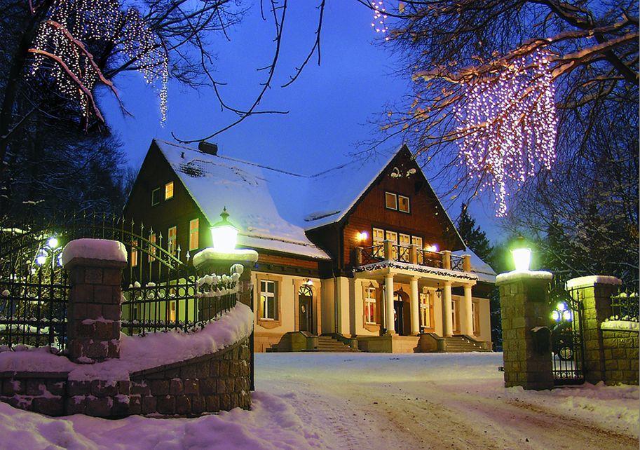 Hotel Dworek Leśniczówka Wodzisław Śląski Exterior foto